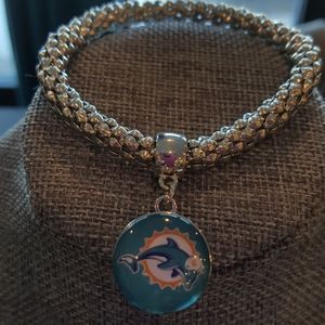 Knotted Snap Bracelet w/ Miami Dolphins Logo Snap